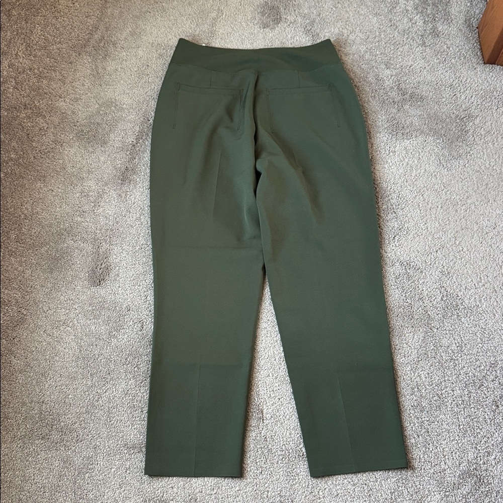 Athleta Endless High Rise Travel Pants Army Green SIZE 6 - Picture 7 of 9